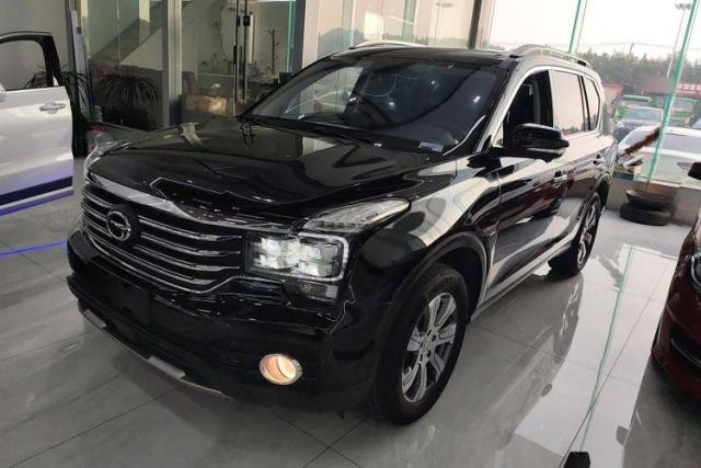 Ojetý GAC Trumpchi GS7 2017 320T Two-Wheel-Drive Luxury Smart Connectivity Model
