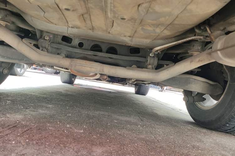 Used GAC Trumpchi GS7 2017 280T Two-Wheel Drive Luxury Model Chassis Rear