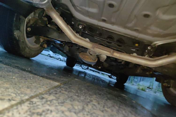 Used GAC Trumpchi GS7 2017 280T Two-Wheel Drive Luxury Model Chassis Rear