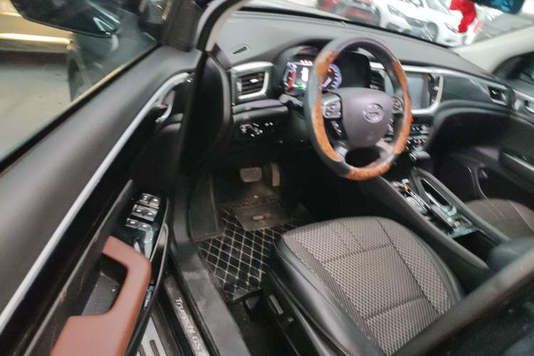 Used GAC Trumpchi GS7 2017 280T Two-Wheel Drive Luxury Model Driver Seat