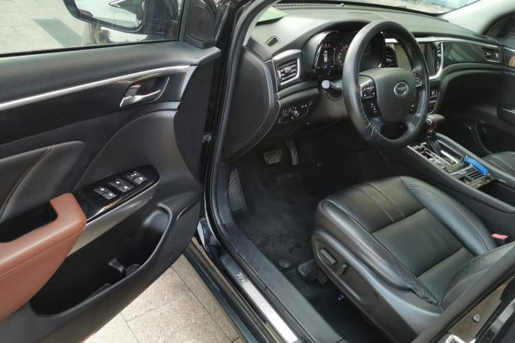 Used GAC Trumpchi GS7 2017 280T Two-Wheel Drive Luxury Model Driver Seat