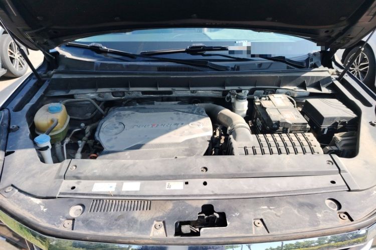 Used GAC Trumpchi GS7 2017 280T Two-Wheel Drive Luxury Model Engine Bay