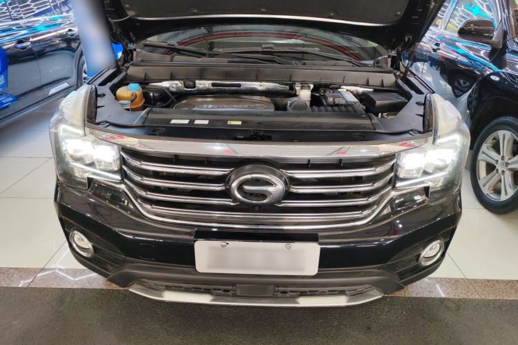 Used GAC Trumpchi GS7 2017 320T Two-Wheel-Drive Luxury Smart Connectivity Model Engine Bay