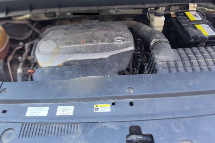 Used GAC Trumpchi GS7 2017 280T Two-Wheel Drive Luxury Model Engine Bay