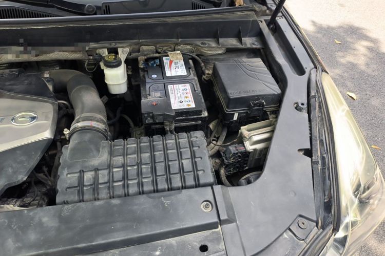 Used GAC Trumpchi GS7 2017 280T Two-Wheel Drive Luxury Model Engine Bay Left