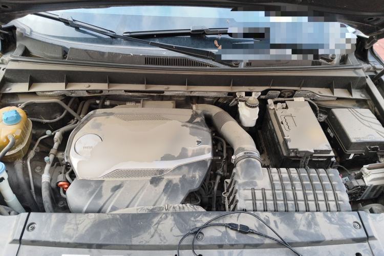 Used GAC Trumpchi GS7 2017 280T Two-Wheel Drive Luxury Model Engine Bay