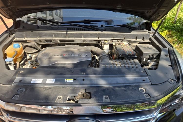 Used GAC Trumpchi GS7 2017 280T Two-Wheel Drive Luxury Model Engine Bay