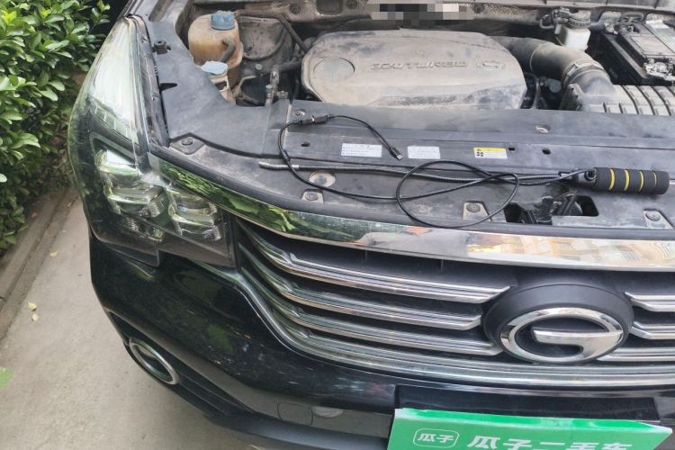 Used GAC Trumpchi GS7 2017 320T Two-Wheel-Drive Luxury Smart Connectivity Model Engine Bay Right
