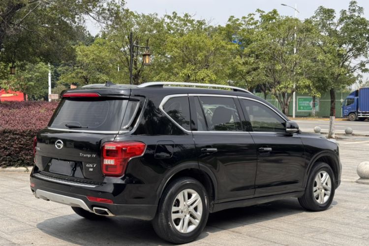 Used GAC Trumpchi GS7 2017 280T Two-Wheel Drive Luxury Model Exterior 1