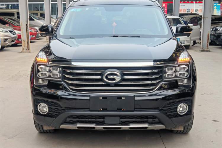 Used GAC Trumpchi GS7 2017 320T Two-Wheel-Drive Luxury Smart Connectivity Model Exterior 1