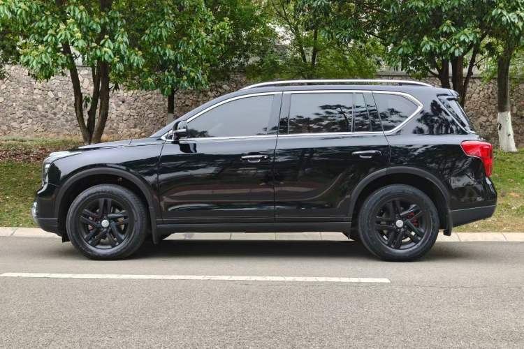 Used GAC Trumpchi GS7 2017 280T Two-Wheel Drive Luxury Model Exterior 2