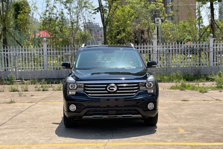 Used GAC Trumpchi GS7 2017 280T Two-Wheel Drive Luxury Model Exterior 3