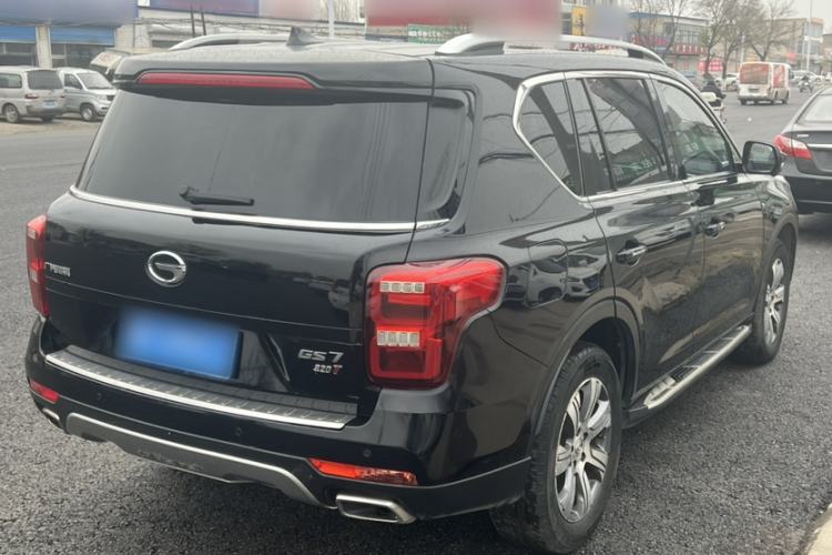 Used GAC Trumpchi GS7 2017 320T Two-Wheel-Drive Luxury Smart Connectivity Model Exterior 3