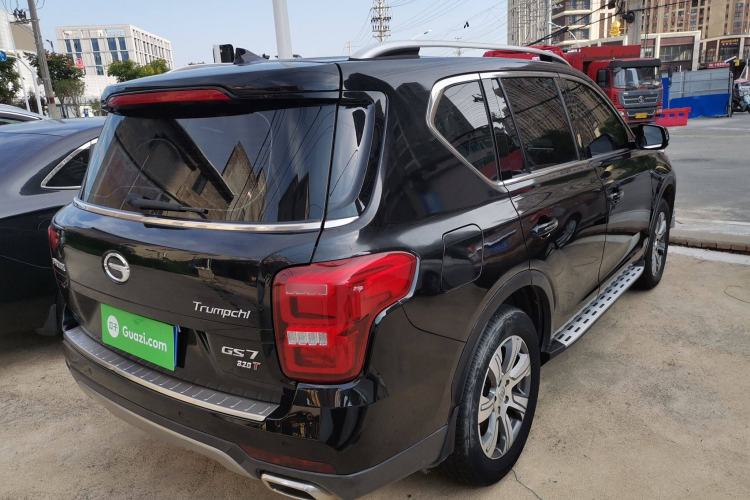 Used GAC Trumpchi GS7 2017 320T Two-Wheel-Drive Luxury Model Exterior 3