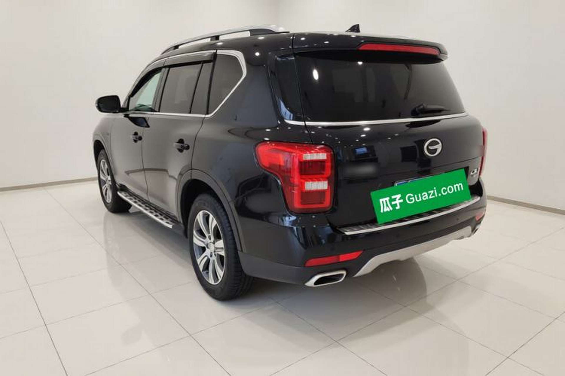Used GAC Trumpchi GS7 2017 320T Two-Wheel-Drive Luxury Smart Connectivity Model Exterior 3