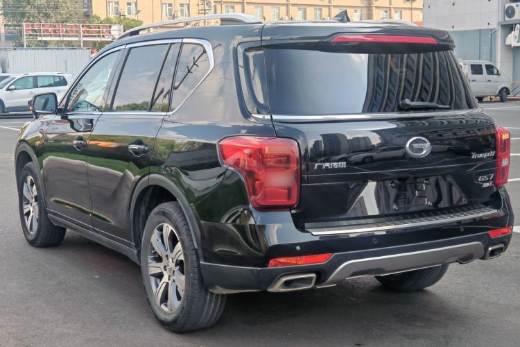 Used GAC Trumpchi GS7 2017 320T Two-Wheel-Drive Luxury Smart Connectivity Model Exterior 4