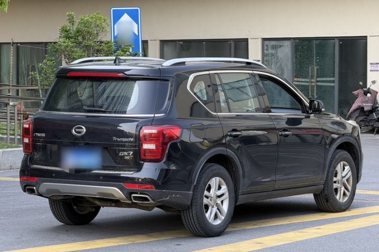 Used GAC Trumpchi GS7 2017 280T Two-Wheel Drive Luxury Model Exterior 4