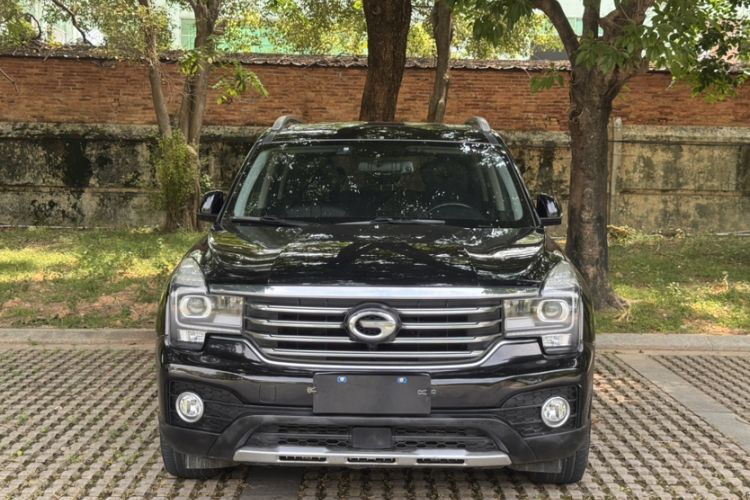 Used GAC Trumpchi GS7 2017 280T Two-Wheel Drive Luxury Model Exterior 5