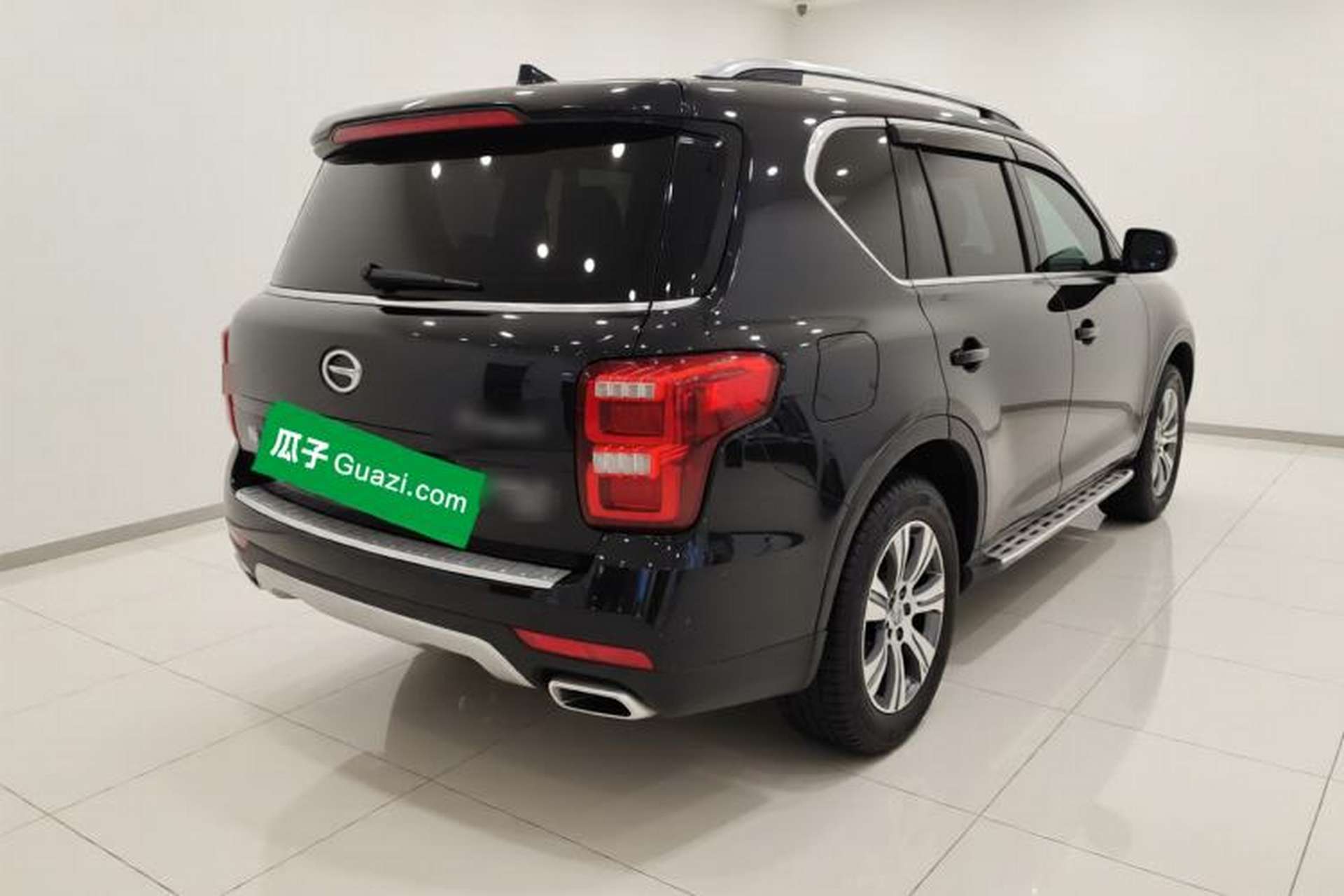 Used GAC Trumpchi GS7 2017 320T Two-Wheel-Drive Luxury Smart Connectivity Model Exterior 5