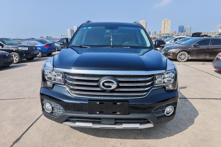 Used GAC Trumpchi GS7 2017 320T Two-Wheel-Drive Luxury Smart Connectivity Model Exterior 5