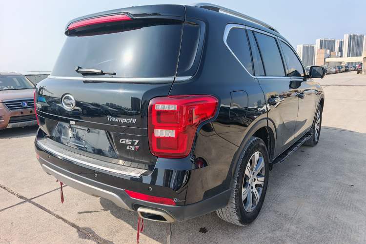 Used GAC Trumpchi GS7 2017 320T Two-Wheel-Drive Luxury Smart Connectivity Model Exterior 7