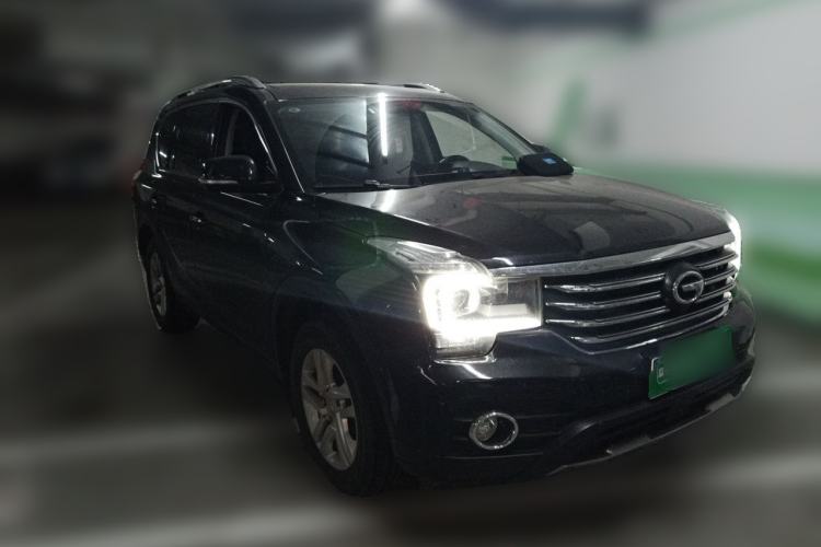 Used GAC Trumpchi GS7 2017 280T Two-Wheel Drive Luxury Model Front Right 45 Deg