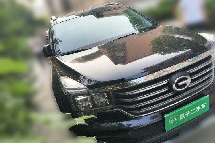 Used GAC Trumpchi GS7 2017 320T Two-Wheel-Drive Luxury Smart Connectivity Model Front Right 45 Deg