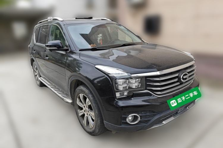 Used GAC Trumpchi GS7 2017 320T Two-Wheel-Drive Luxury Smart Connectivity Model Front Right 45 Deg