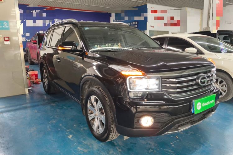 Used GAC Trumpchi GS7 2017 320T Two-Wheel-Drive Luxury Smart Connectivity Model Front Right 45 Deg