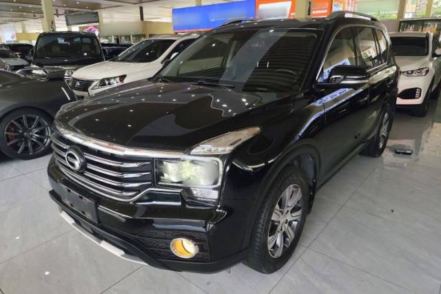 Ojetý GAC Trumpchi GS7 2017 320T Two-Wheel-Drive Luxury Smart Connectivity Model
