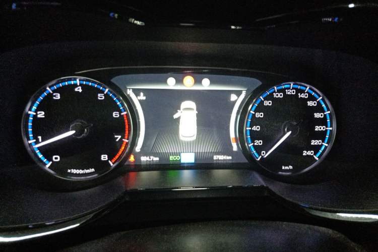 Used GAC Trumpchi GS7 2017 280T Two-Wheel Drive Luxury Model Instrument Cluster