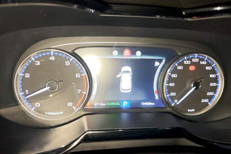 Used GAC Trumpchi GS7 2017 280T Two-Wheel Drive Luxury Model Instrument Cluster