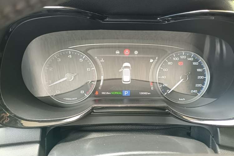 Used GAC Trumpchi GS7 2017 280T Two-Wheel Drive Luxury Model Instrument Cluster