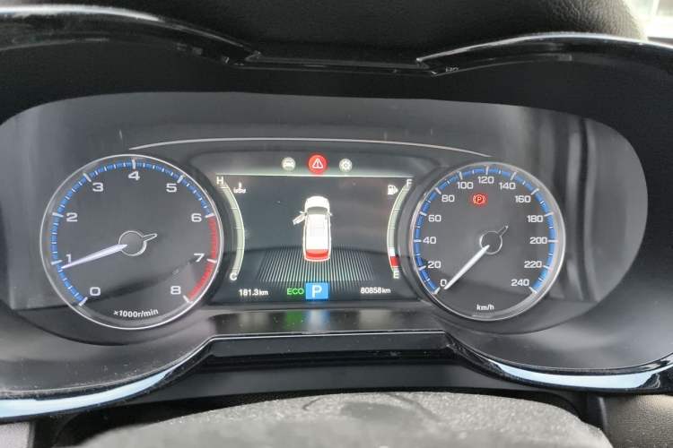 Used GAC Trumpchi GS7 2017 280T Two-Wheel Drive Luxury Model Instrument Cluster