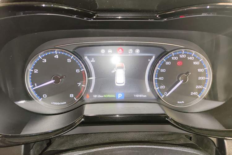 Used GAC Trumpchi GS7 2017 320T Four-Wheel Drive Luxury Smart Connectivity Model Instrument Cluster
