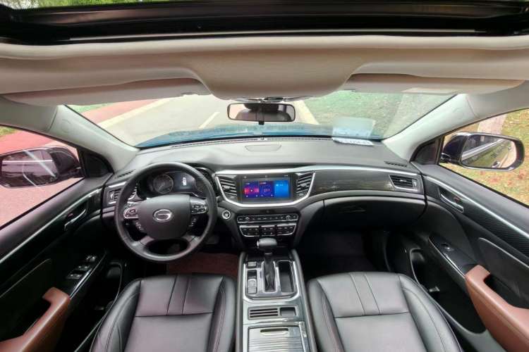Used GAC Trumpchi GS7 2017 280T Two-Wheel Drive Luxury Model Interior 1