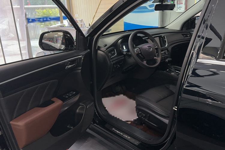 Used GAC Trumpchi GS7 2017 280T Two-Wheel Drive Luxury Model Interior 2