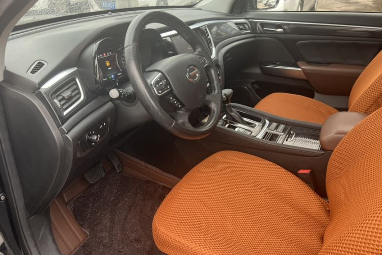 Used GAC Trumpchi GS7 2017 320T Two-Wheel-Drive Luxury Smart Connectivity Model Interior 4