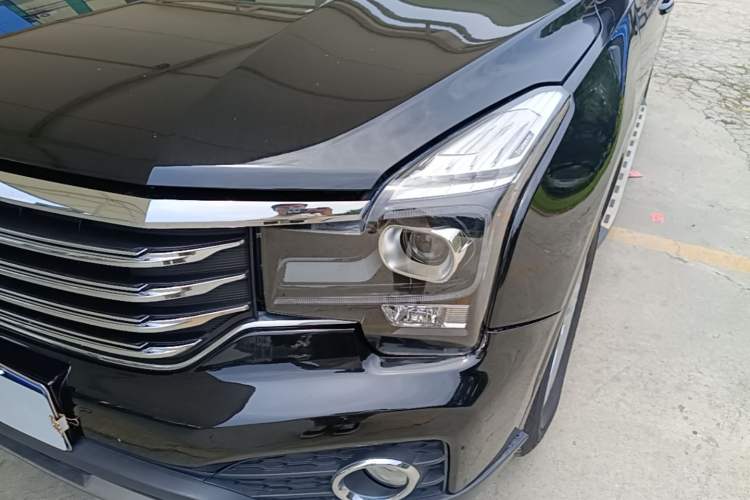 Used GAC Trumpchi GS7 2017 280T Two-Wheel Drive Luxury Model Left Front Headlight
