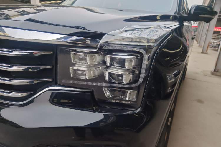 Used GAC Trumpchi GS7 2017 320T Two-Wheel-Drive Luxury Smart Connectivity Model Left Front Headlight