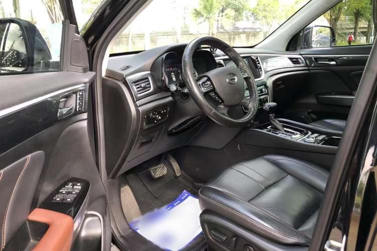 Used GAC Trumpchi GS7 2017 320T Four-Wheel Drive Luxury Smart Connectivity Model Left Front Seat