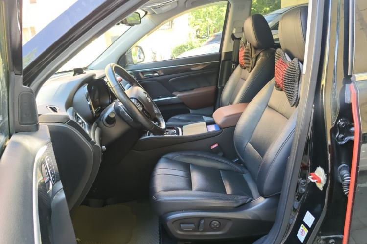 Used GAC Trumpchi GS7 2017 320T Two-Wheel-Drive Luxury Smart Connectivity Model Left Front Seat