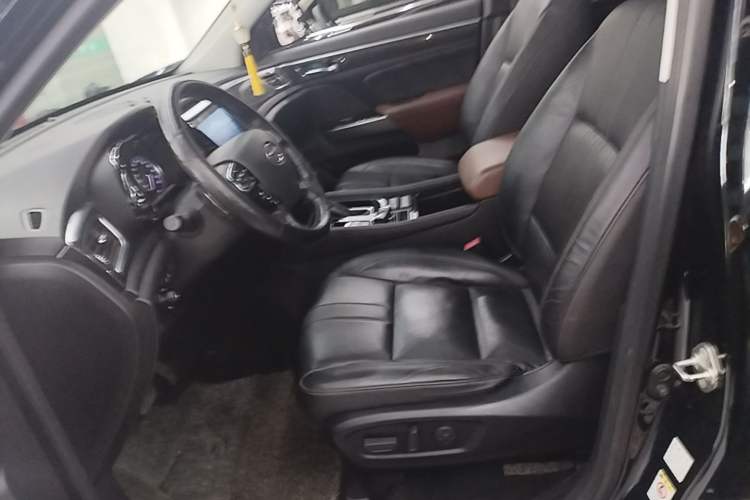 Used GAC Trumpchi GS7 2017 320T Two-Wheel-Drive Luxury Smart Connectivity Model Left Front Seat