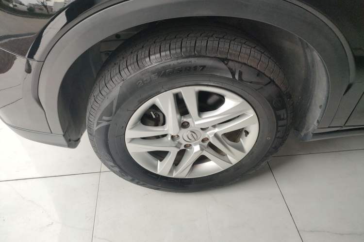 Used GAC Trumpchi GS7 2017 280T Two-Wheel Drive Luxury Model Left Front Wheel Hub