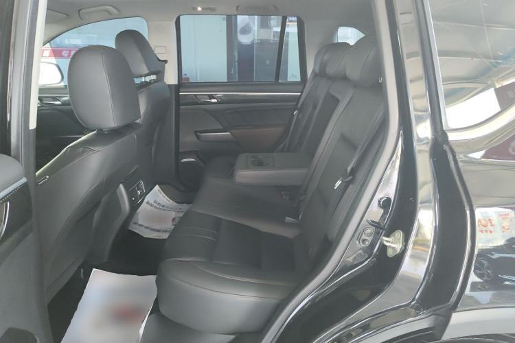 Used GAC Trumpchi GS7 2017 280T Two-Wheel Drive Luxury Model Left Rear Seat