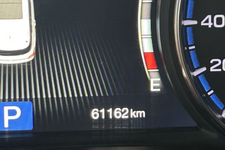Used GAC Trumpchi GS7 2017 280T Two-Wheel Drive Luxury Model Odometer Close Up