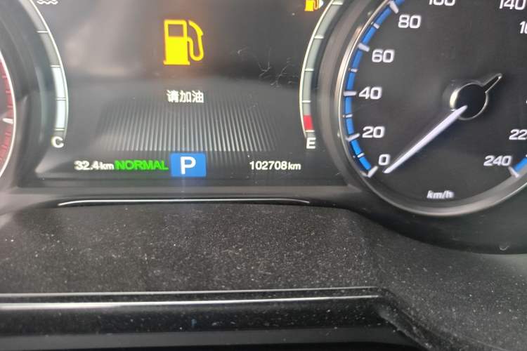 Used GAC Trumpchi GS7 2017 280T Two-Wheel Drive Luxury Model Odometer Close Up