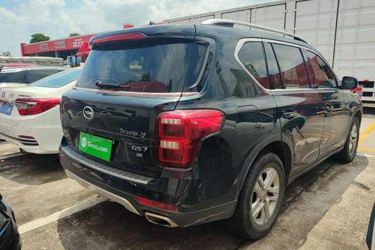 Used GAC Trumpchi GS7 2017 280T Two-Wheel Drive Luxury Model Rear Right 45 Deg