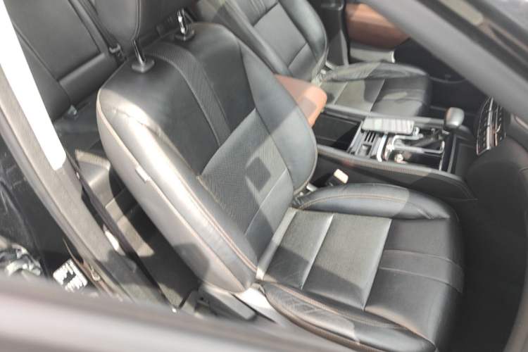 Used GAC Trumpchi GS7 2017 280T Two-Wheel Drive Luxury Model Right Front Seat