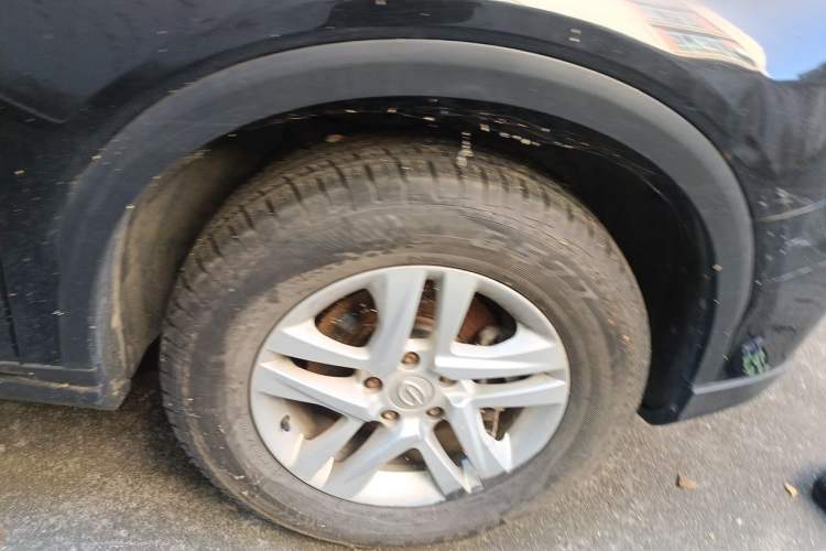 Used GAC Trumpchi GS7 2017 280T Two-Wheel Drive Luxury Model Right Front Wheel Hub